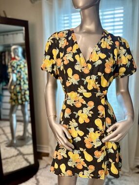 Anthropologie Greylin Wrap Linn Fruit Tropics Mini Linen Dress Medium Black